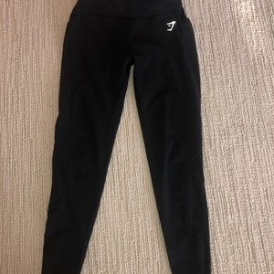 Gym shark leggings!! Don’t fit :( super comfy tho